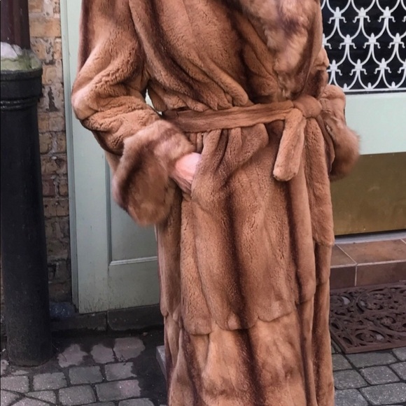 Sheared mink and sable full length coat. - Picture 6 of 9